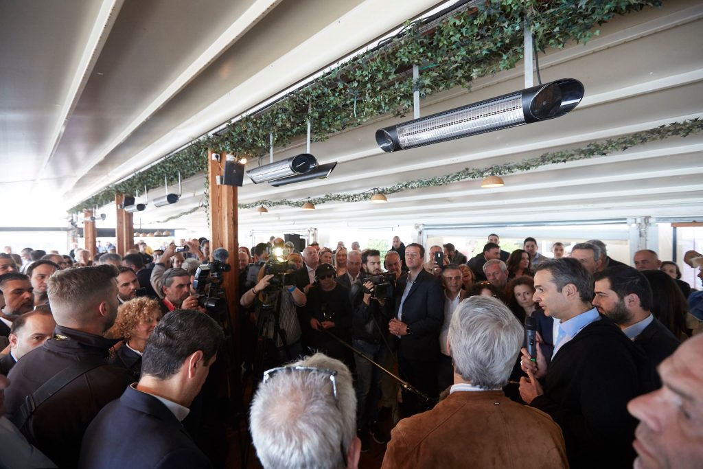 OFav2LiQ | Lamianow.gr