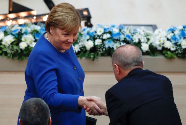 5e2ac70d240000b403c974be | Lamianow.gr