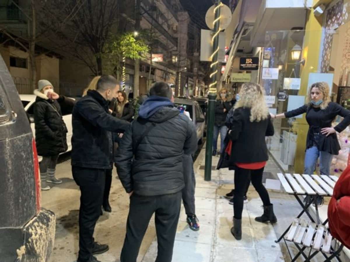 larisa ksylodarmos16xronou4 1 | Lamianow.gr