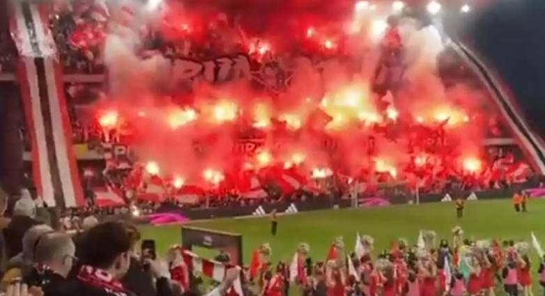 99999 8 | Lamianow.gr