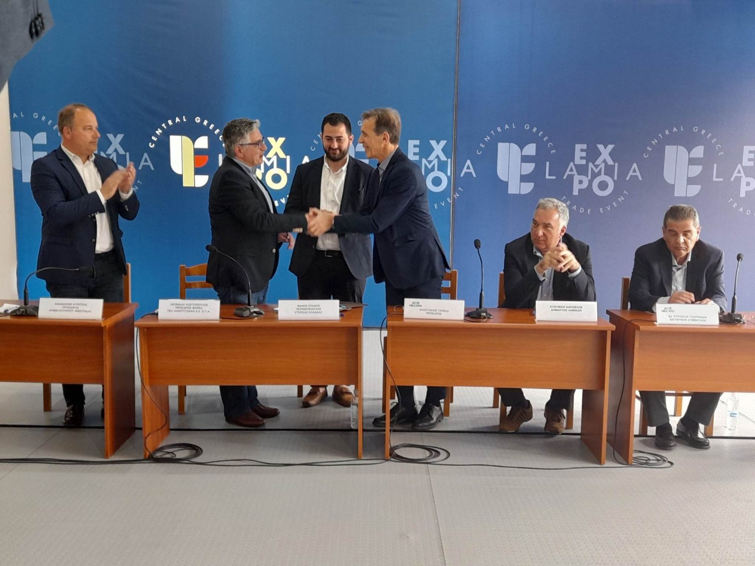 ΥΠΟΓΡΑΦΗ ΠΡΩΤΟΚΟΛΛΟΥ ΣΥΝΕΡΓΑΣΙΑΣ ΠΕΛ ΜΕ ΔΕΘ HELEXPO | Lamianow.gr