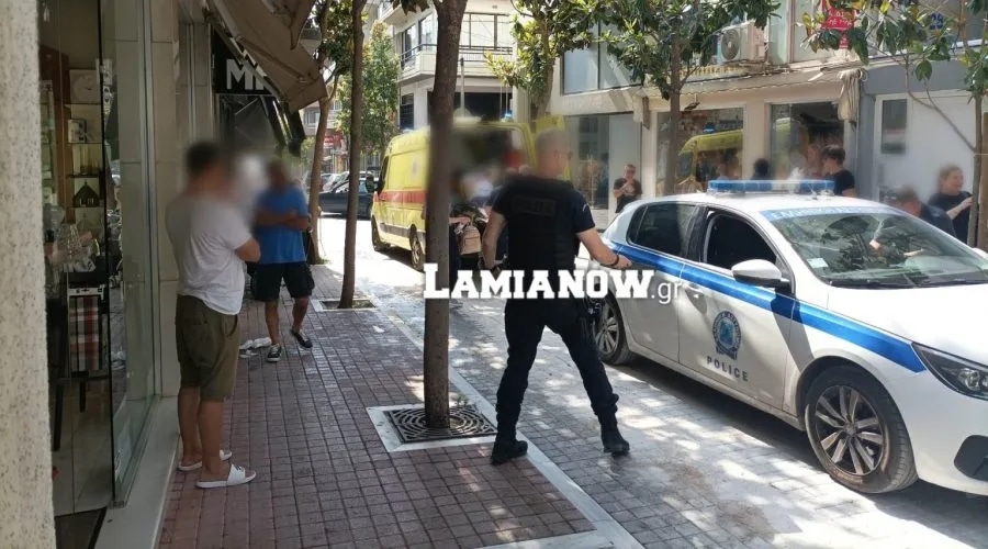 πεζοδρομιο λαμια