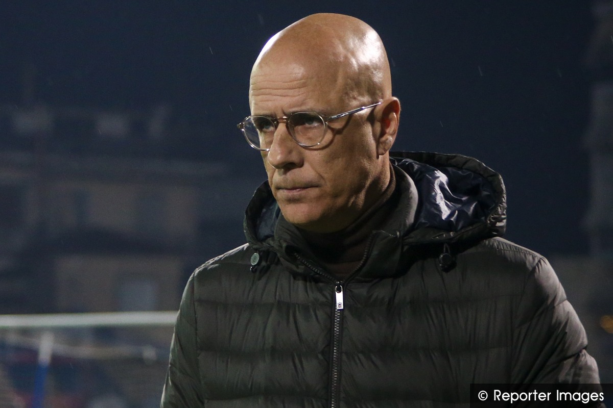 GeTDXs8WgAAVCXt | Lamianow.gr