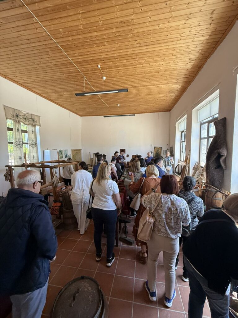 0 02 05 70328615efab62d4c2aa5ebaaf2dd2c60ead426c7f192f5b51f5959194189836 e798e97d65e213c5 | Lamianow.gr